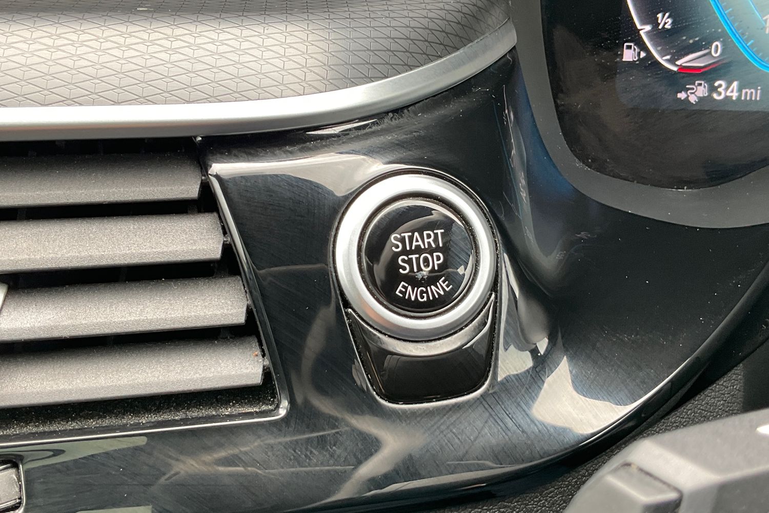 BMW 5 SERIES Photo 29
