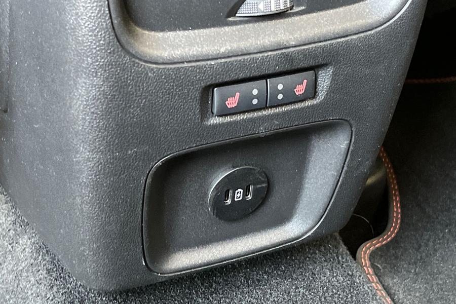 Ford KUGA Photo autoimg-ff054c6c590aa024e696589ed69de5719cd170e9.jpg