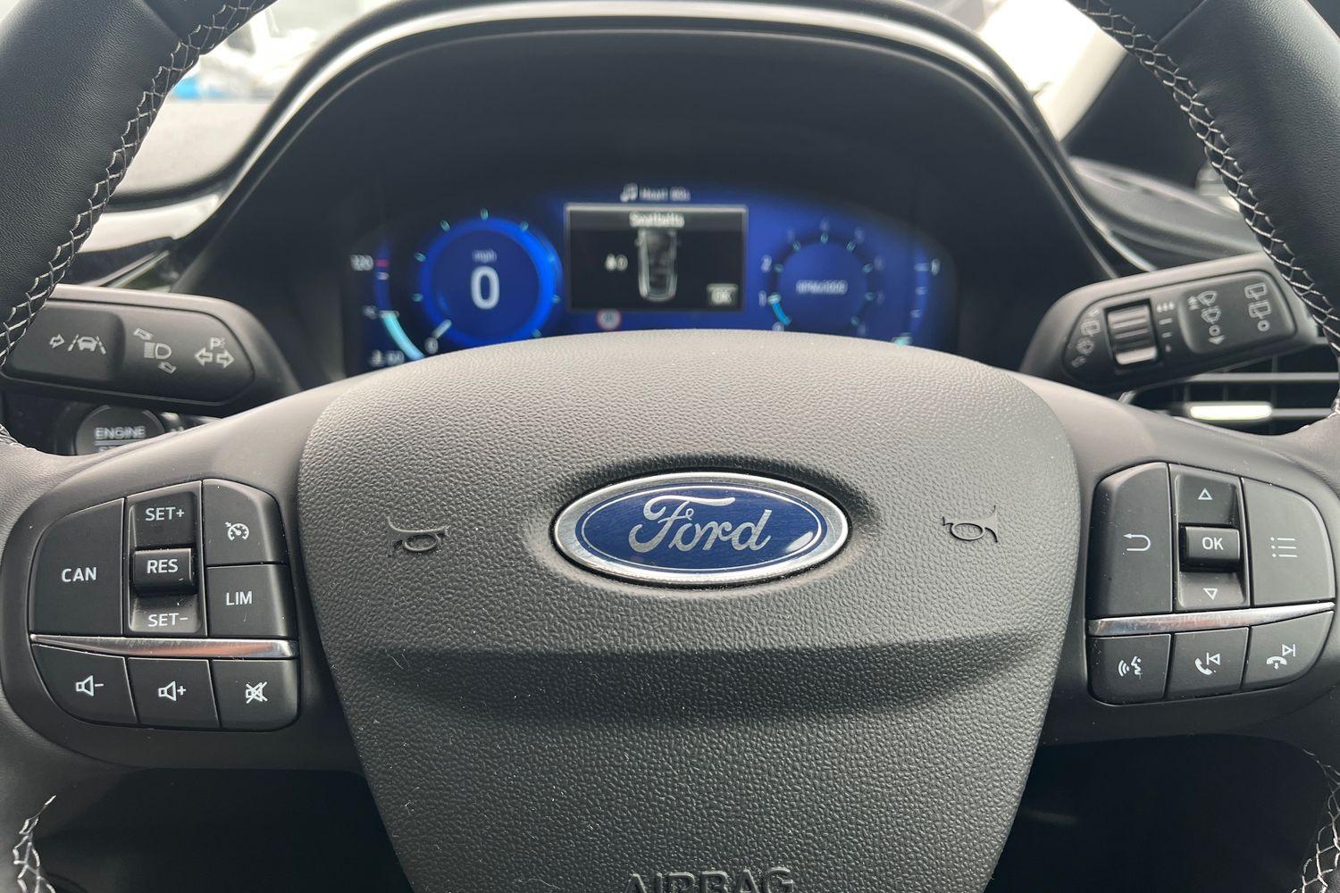 Ford FIESTA Photo 28