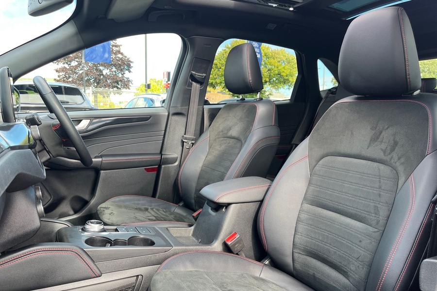 Ford Kuga Photo autoimg-ff11cccdf7ee396c24c64c086c1426c613986371.jpg