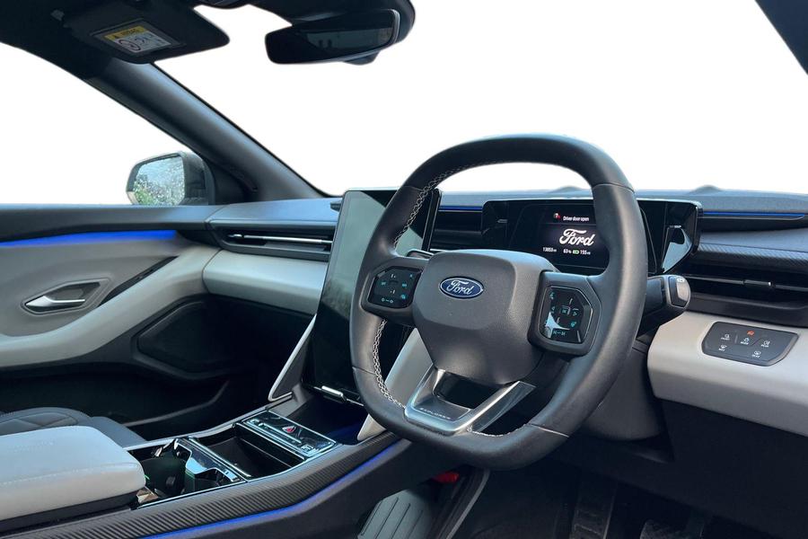 Ford Explorer Photo autoimg-ff1464a3e91759cd707eb5393beed63624ba3922.jpg