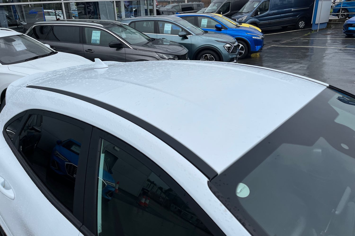 Ford PUMA Photo 26