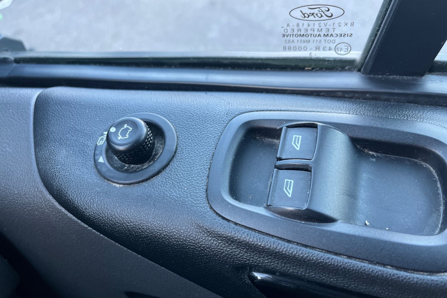 Ford TRANSIT CUSTOM Photo 18