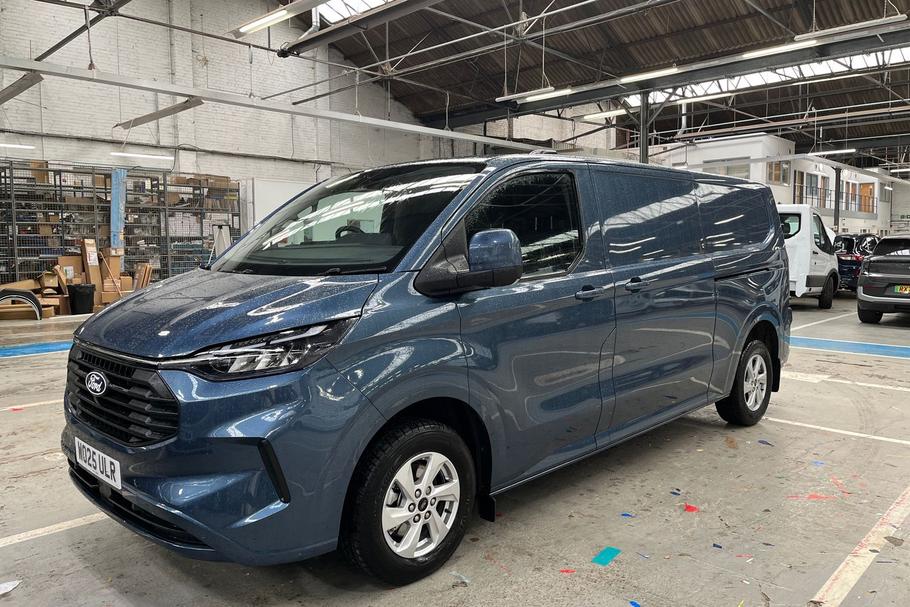 Used Ford TRANSIT CUSTOM WO25ULR 22