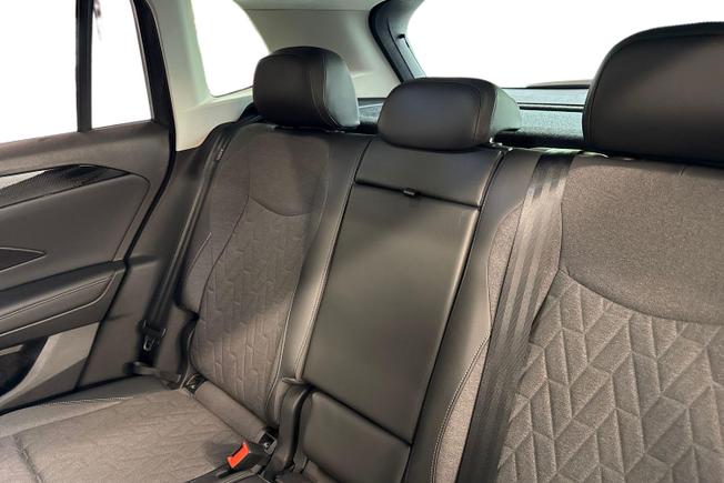 VOLKSWAGEN Tiguan Photo 9