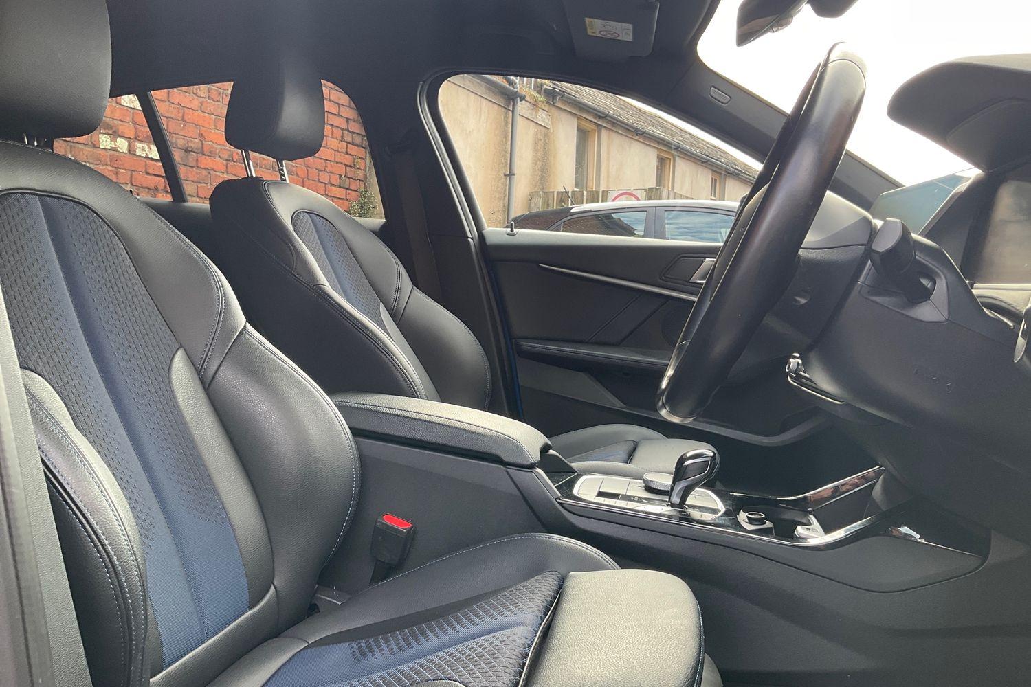 BMW 1 SERIES Photo 16