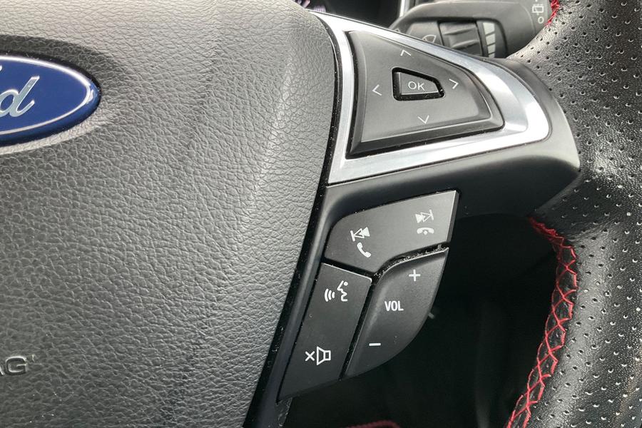 Ford MONDEO Photo autoimg-ff256fd9afb7b6c93bf61952b9943f7d65d230f8.jpg