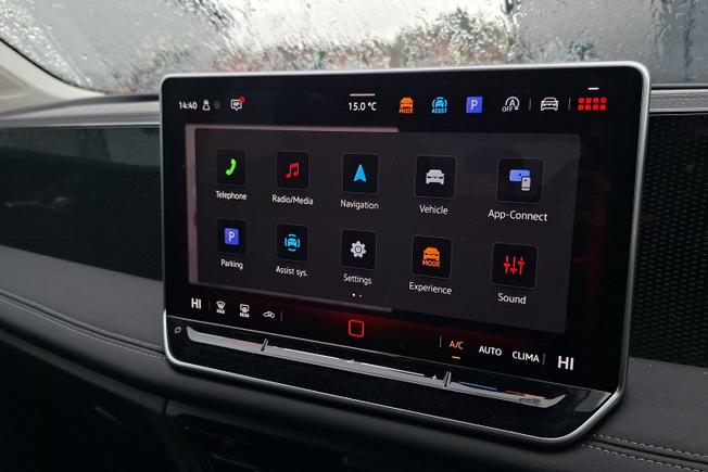 VOLKSWAGEN Tiguan Photo 13
