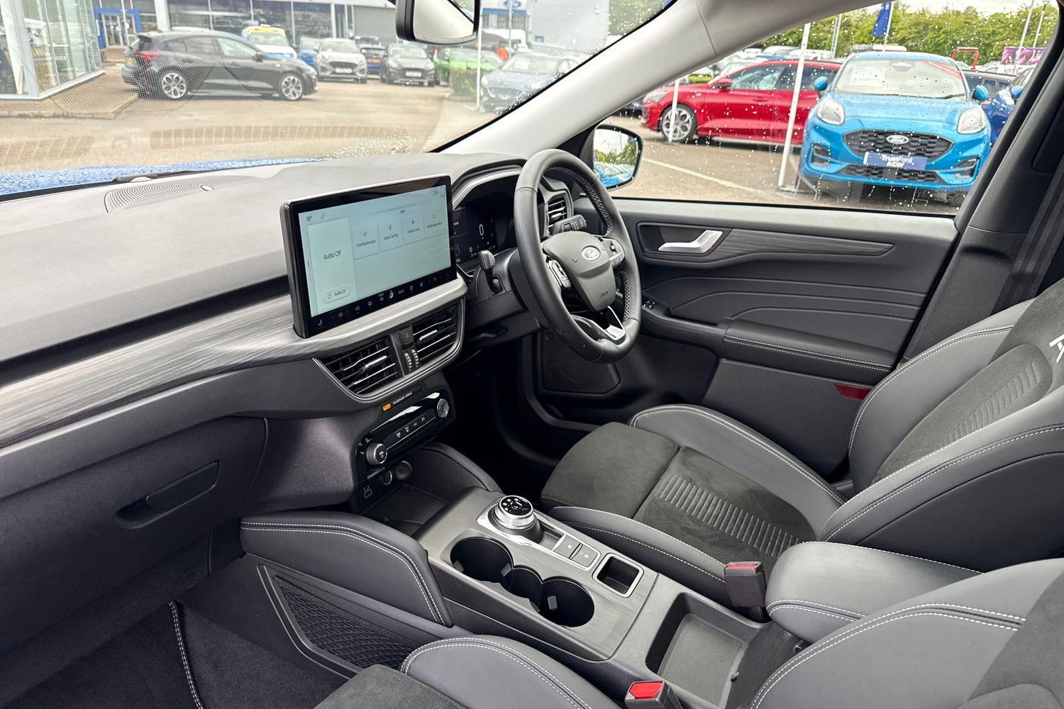 Ford KUGA Photo 17