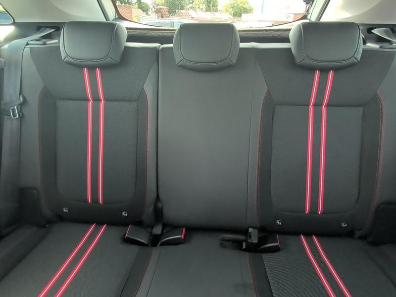 Used Vauxhall Crossland YO23DFC 29