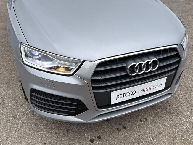 AUDI Q3 Photo 29