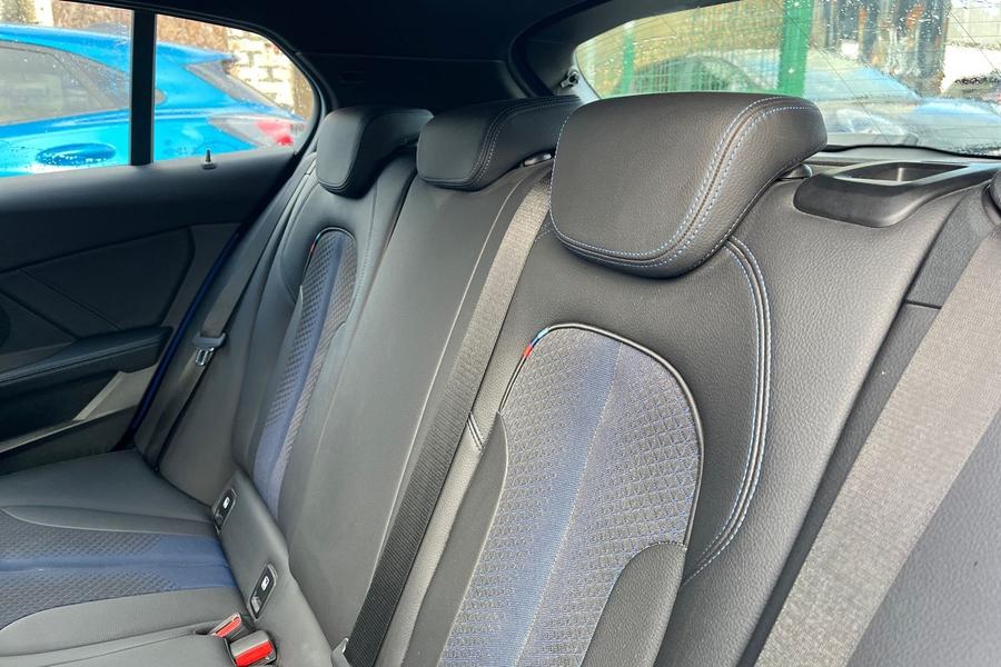 BMW 1 SERIES Photo autoimg-ff31ff6d8332fd329707cfc601310e0085bd6fe8.jpg