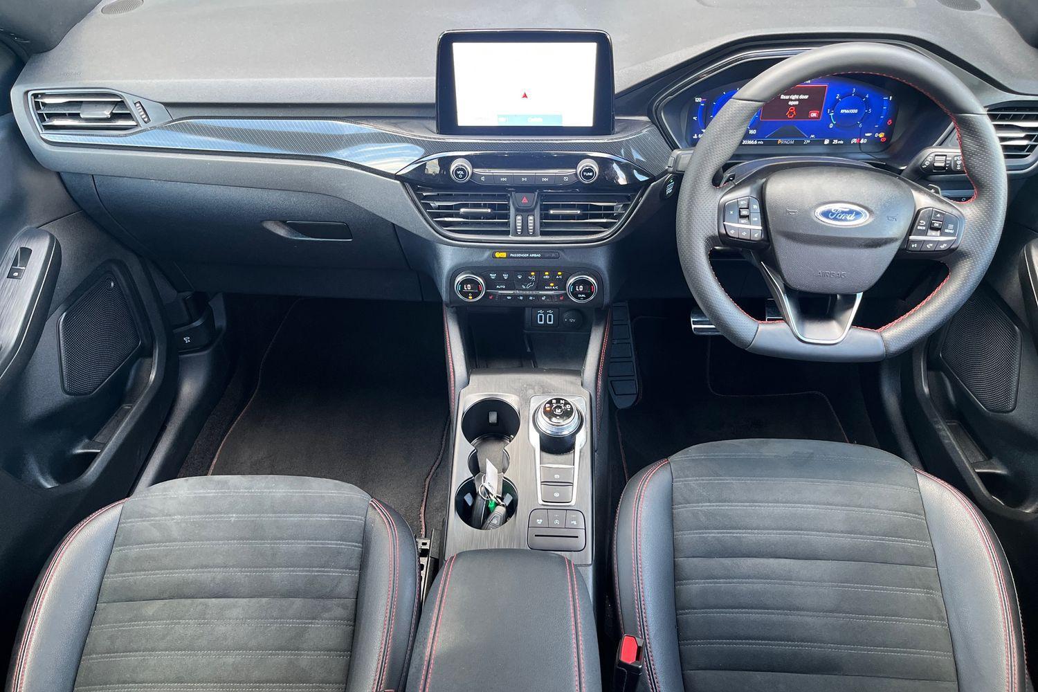 Ford KUGA Photo 9