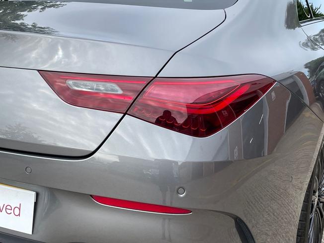 MERCEDES-BENZ CLA Photo 18