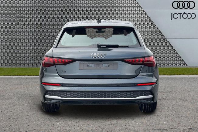 AUDI A3 Sportback Photo 7