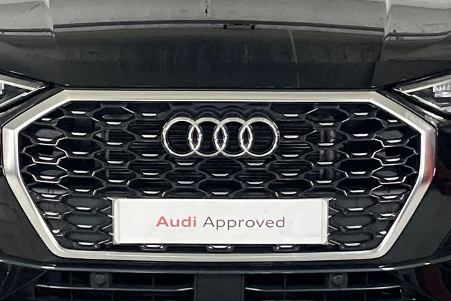 AUDI Q3 Photo 39