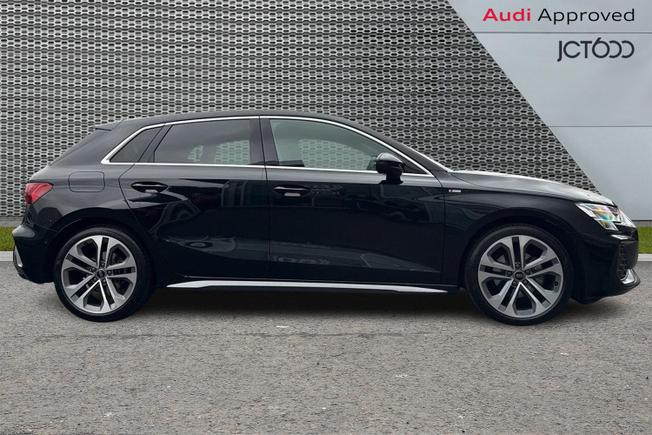 AUDI A3 Photo 4