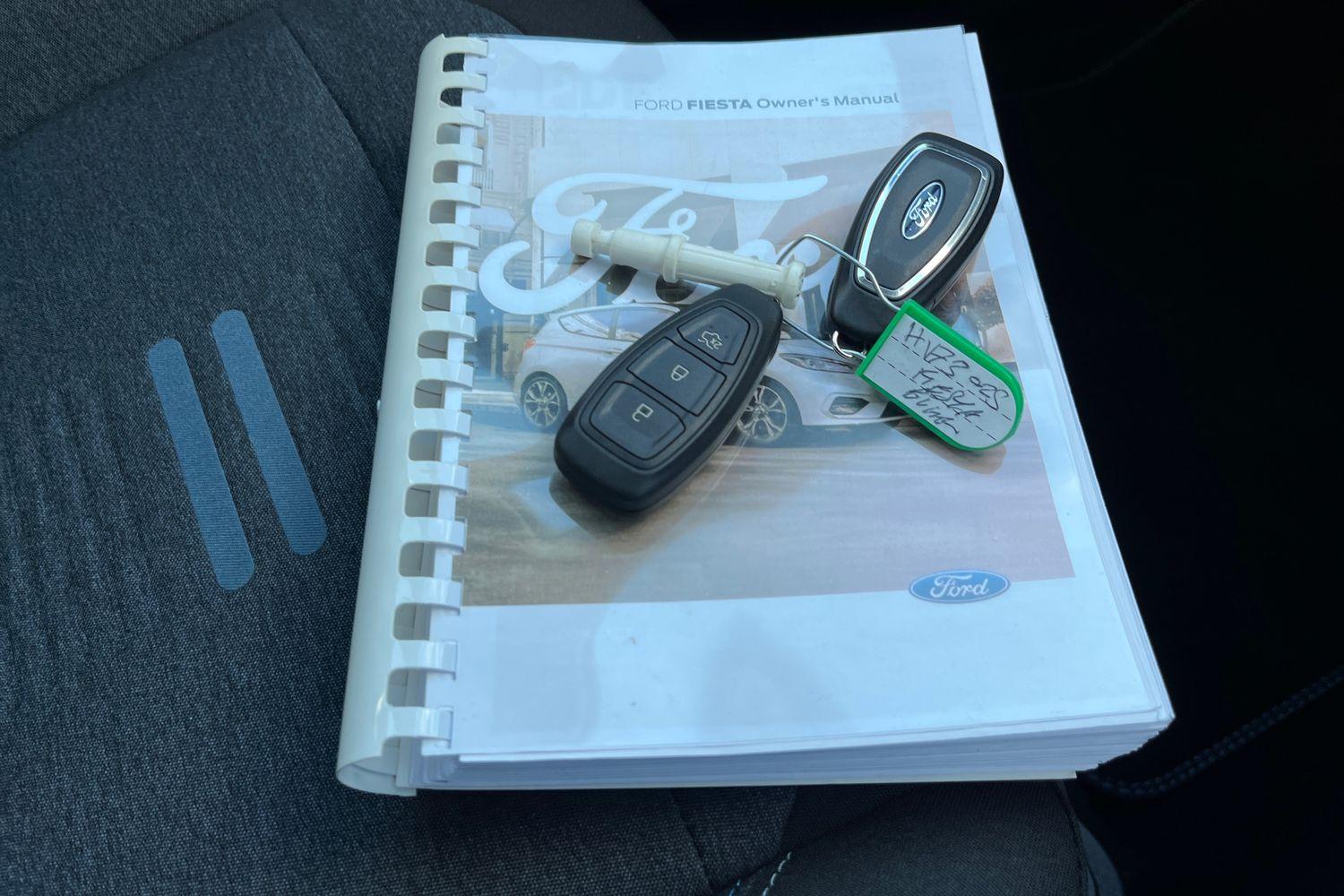Ford Fiesta Photo 21