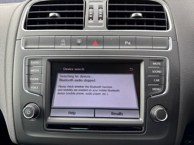 VOLKSWAGEN Polo Photo 34