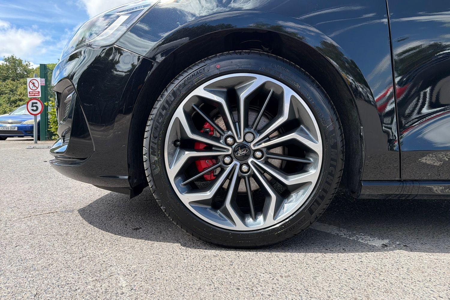 Ford FOCUS Photo 7