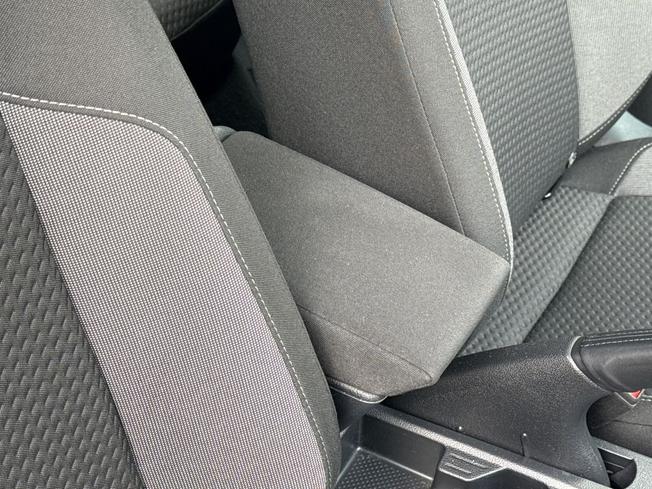 VOLKSWAGEN Polo Photo 50