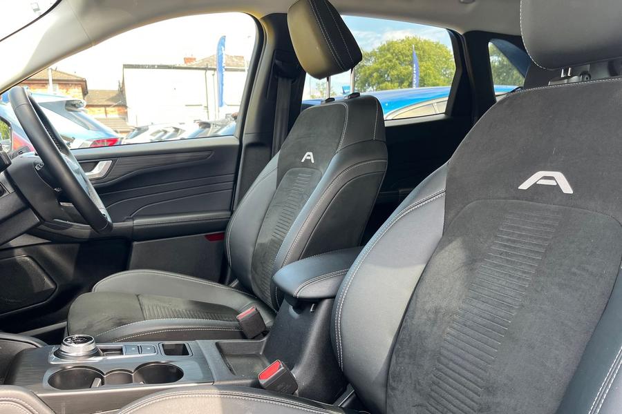 Ford KUGA Photo autoimg-ff5b108d0f9574cd6ef3010663c7addfb71f5d8f.jpg