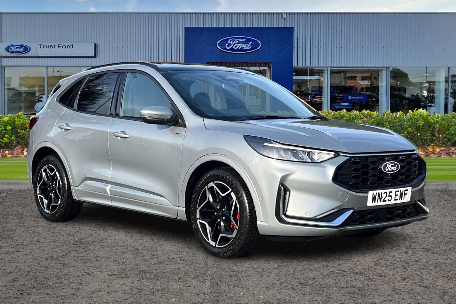 Ford KUGA Photo 0