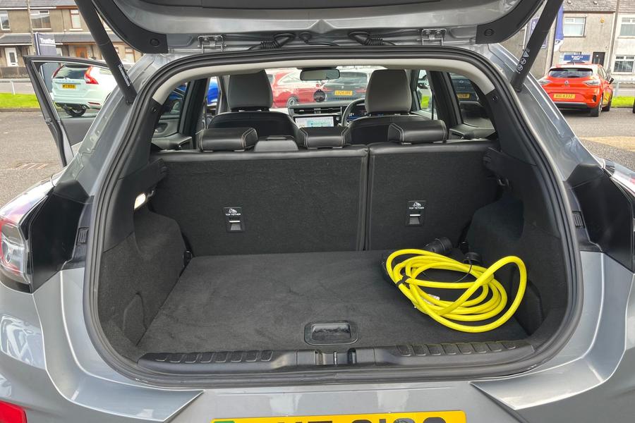 Ford Puma Gen-E Photo autoimg-ff68dedb2de550ccfa7e8dbbc5fa7762853d167d.jpg