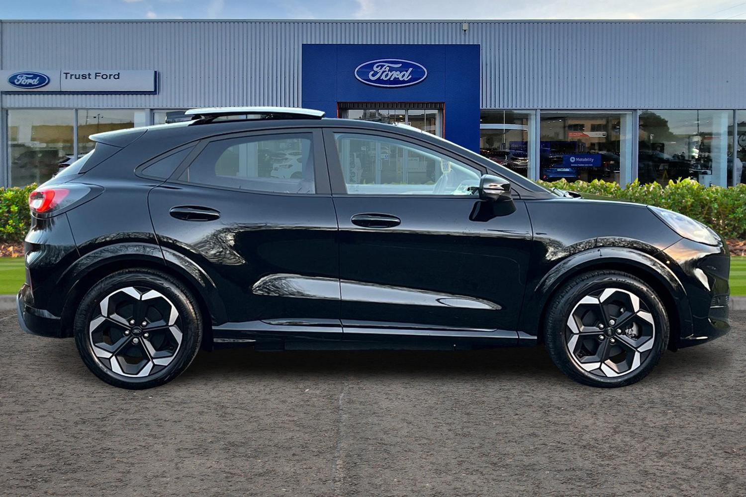 Ford Puma Gen-E Photo 2