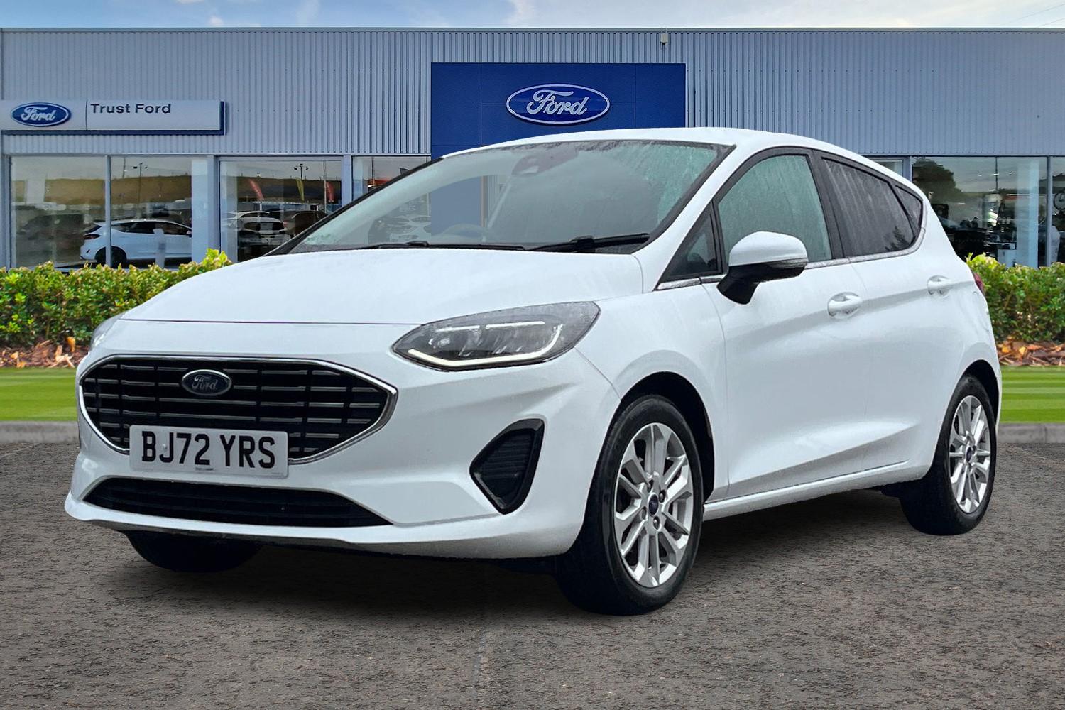 Ford FIESTA Photo 4