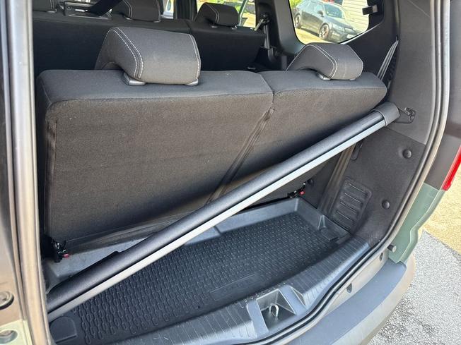 DACIA Jogger Photo 26