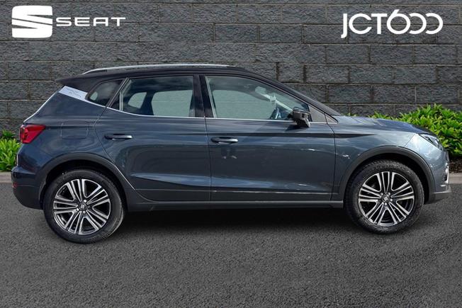 SEAT Arona Photo 4