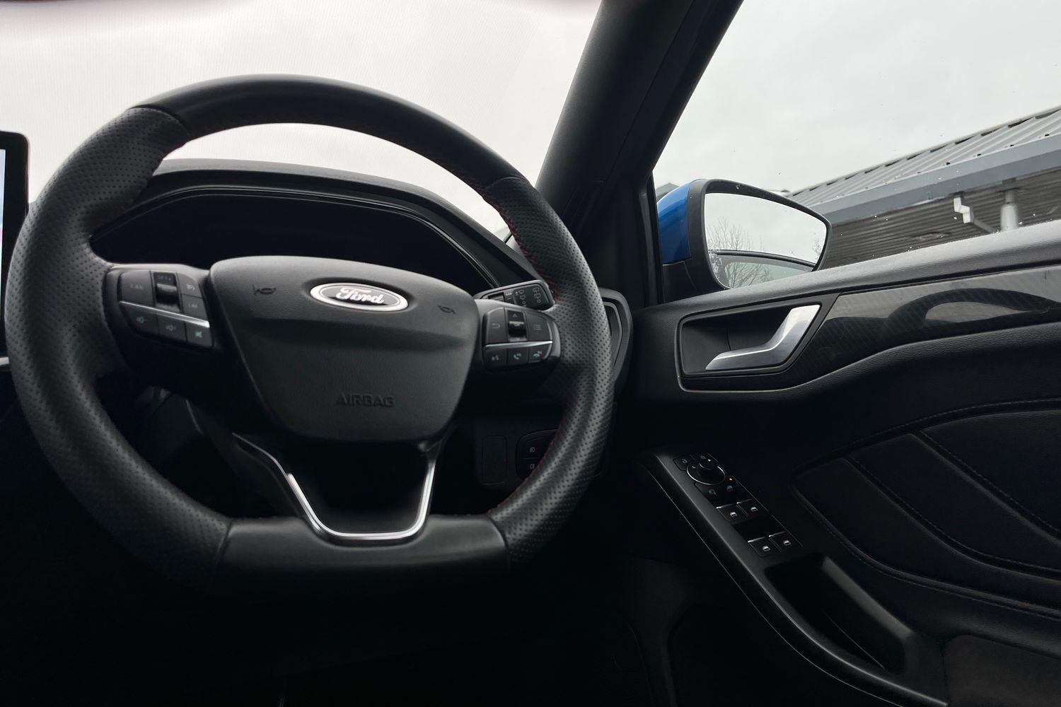 Ford FOCUS Photo 11