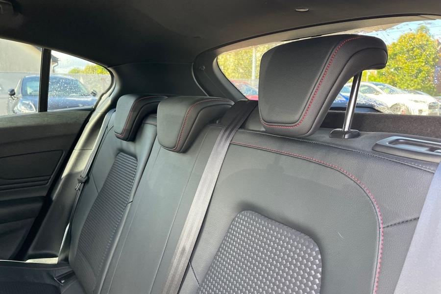 Ford FOCUS Photo autoimg-ff865453b236fc108c4dcf9e45ad3ec9a30d8d96.jpg