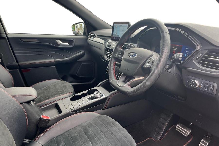 Ford KUGA Photo autoimg-ff895476128b48967a25f54a48925efb753b3140.jpg