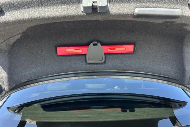 AUDI A4 Photo 35
