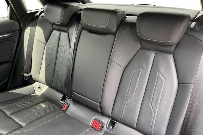 AUDI A3 Photo 9