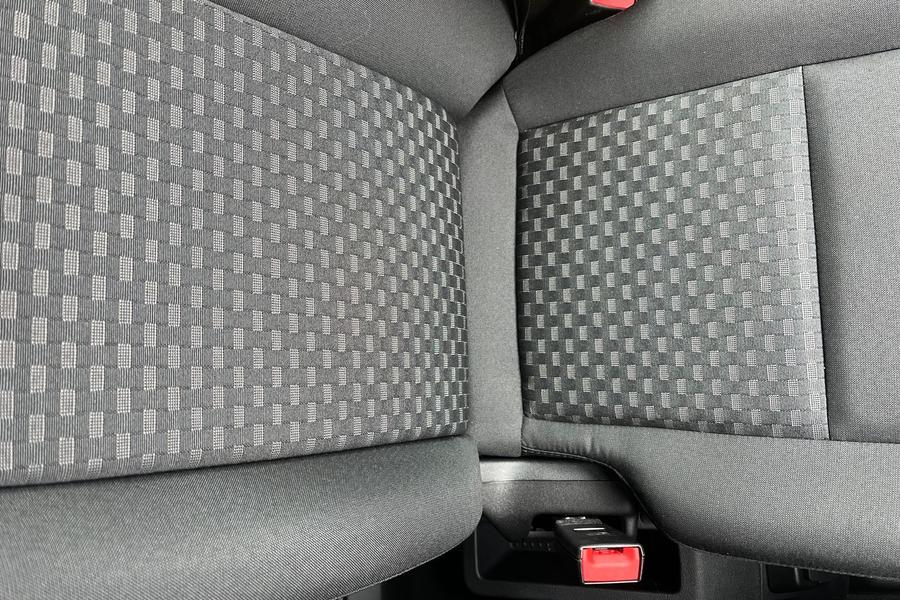 Ford E-TRANSIT Photo autoimg-ff8a8dee874cf3856453e859849392920497bdee.jpg