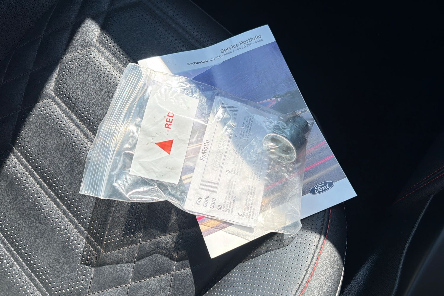 Ford FOCUS Photo 21