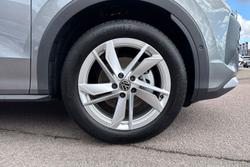 VOLKSWAGEN T-Roc Photo 5