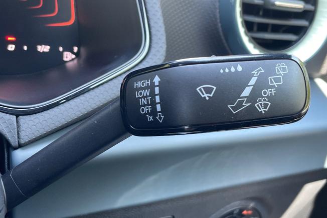SEAT Arona Photo 26