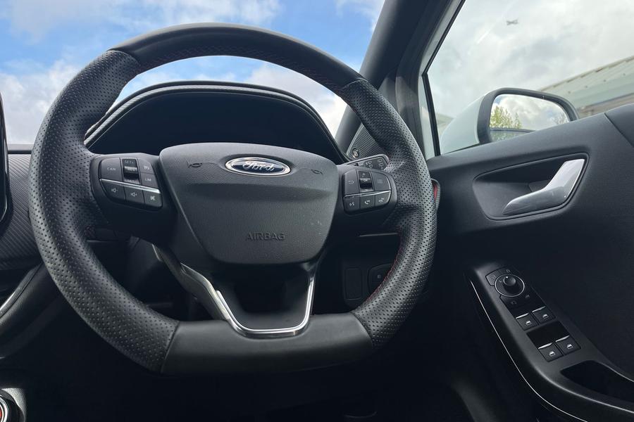 Ford PUMA Photo autoimg-ff91446533636061fade524921371c47e9dd1341.jpg