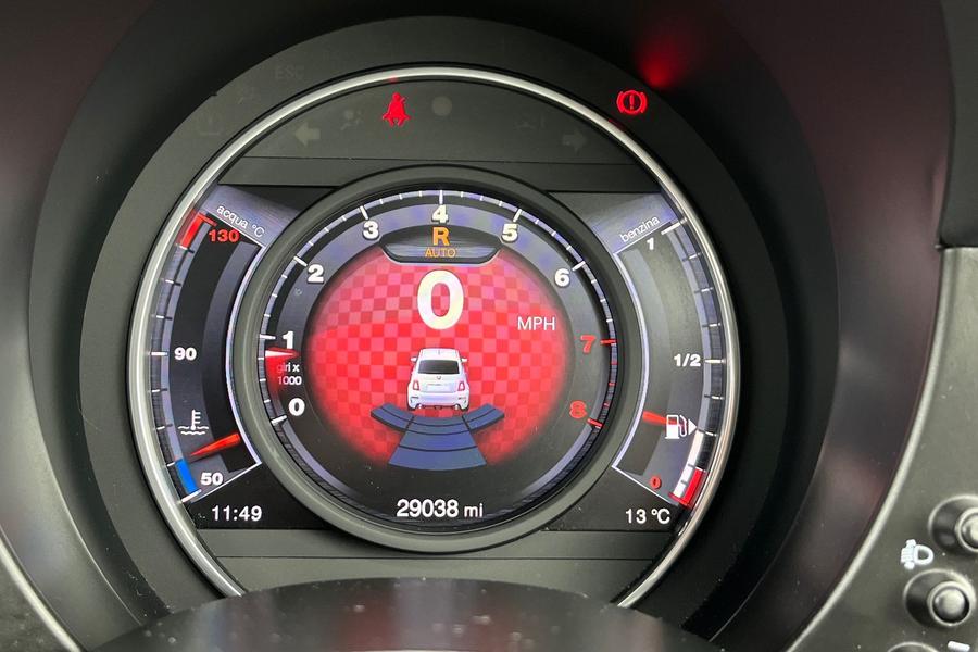 Abarth 595 Photo autoimg-ff93c080d5ca138f7262ea5d37fe8c7d56874169.jpg