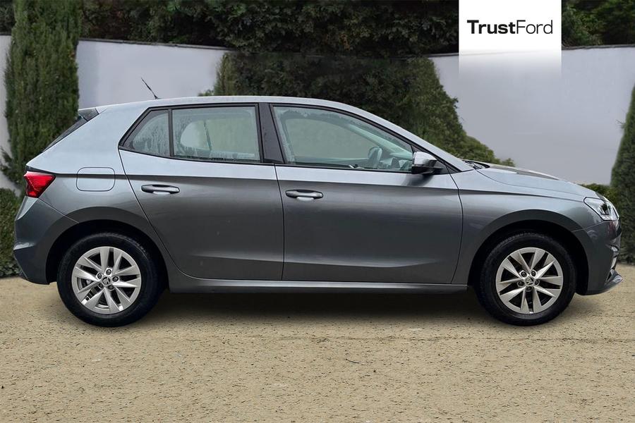 Skoda FABIA Photo autoimg-ff95aea99660ff5e857aed5249deb166524ef025.jpg