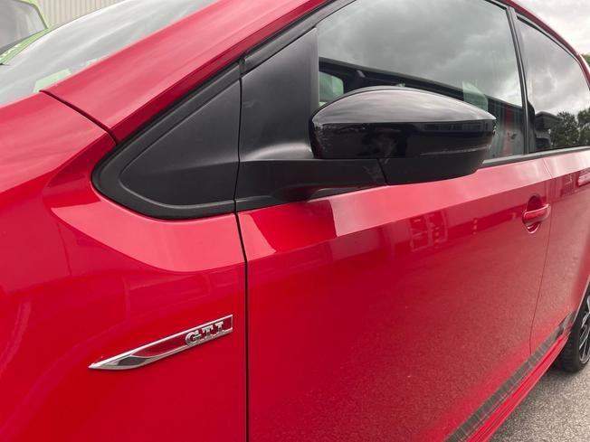 VOLKSWAGEN up! Photo 43
