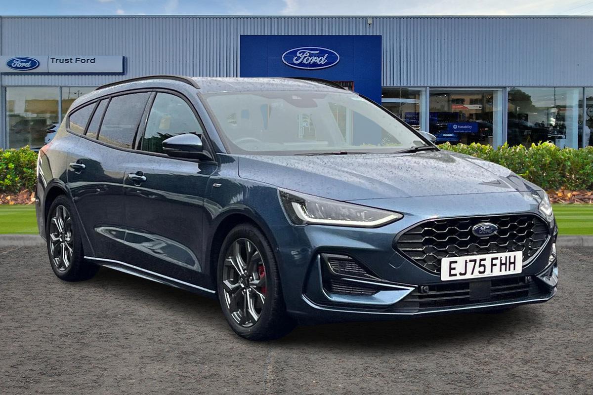Ford Focus listing photo