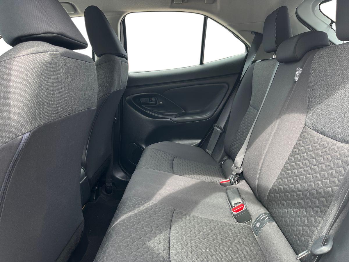 Toyota Yaris Cross Photo 3