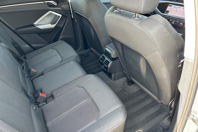 AUDI Q3 Photo 53