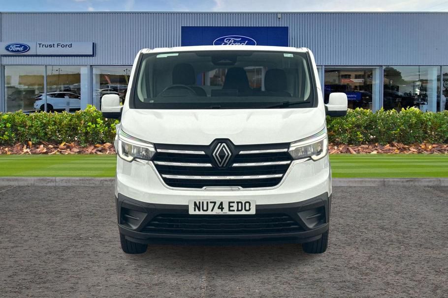 Used Renault TRAFIC NU74EDO 12