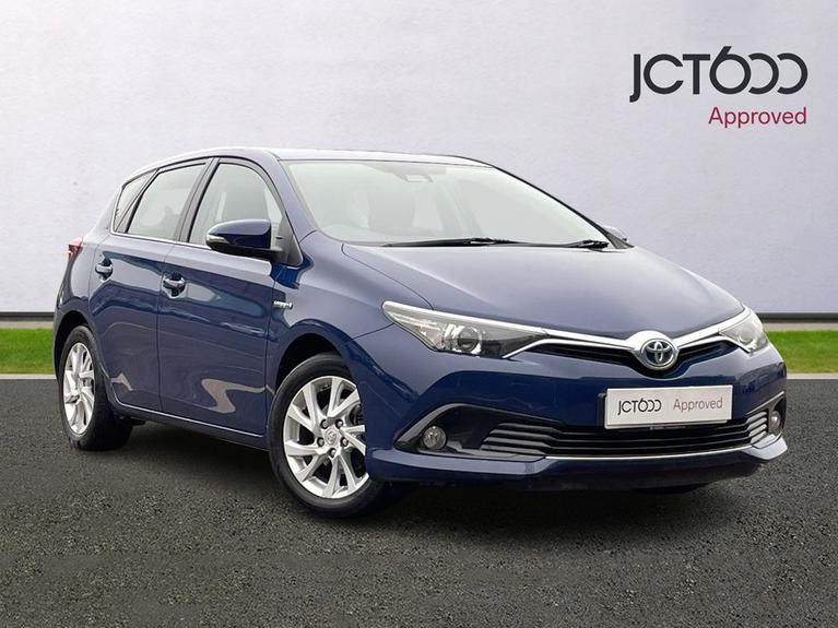 Used 2017 TOYOTA Auris 1.8 VVT-h Business Edition Hatchback 5dr Petrol Hybrid CVT Euro 6 (s/s) (Safety Sense) (136 ps) Blue at JCT600